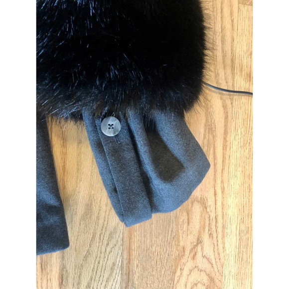 NWT Laundry by Shelli Segal Coat, Removable Cuffs - Picture 8 of 9